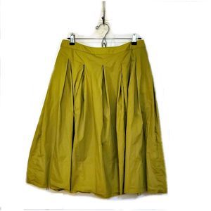 Women's TALBOTS Green Pleated Skirt Sz 8 EUC